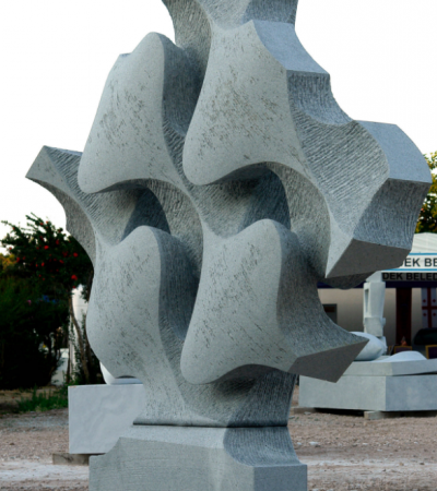 Sculpture monumentale pierre - 1m50